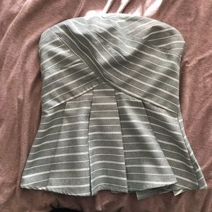 Strapless Essue blouse
